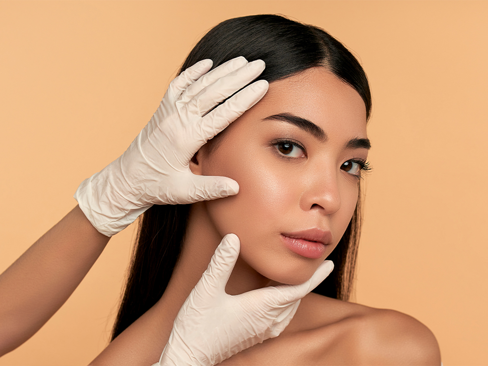 Todo lo que debes tener en cuenta antes de hacerte a un lifting facial featured image
