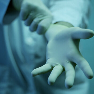 untrained surgeons