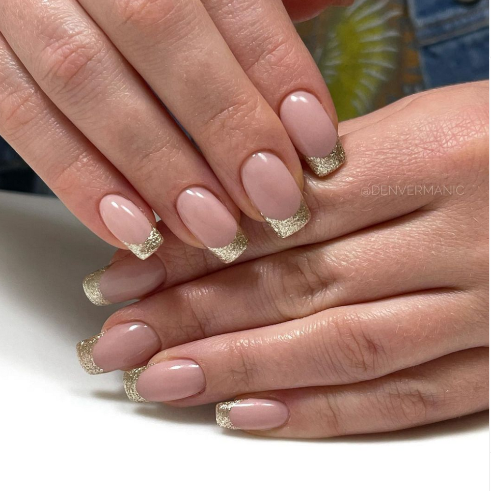 glitter nails