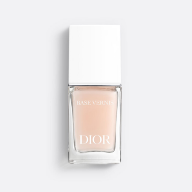 nail concealers