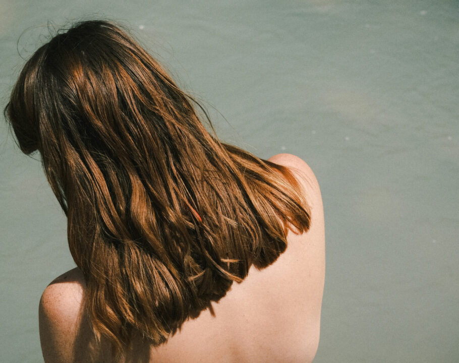 cabello largo de mujer