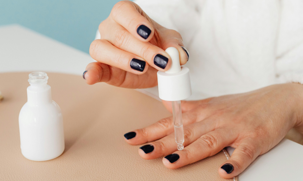Aceite para cutículas: Por qué hay que usarlo y las mejores opciones featured image