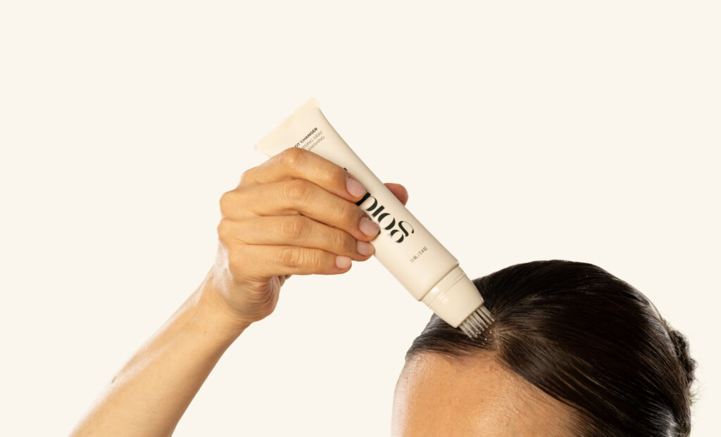 Este producto promete ser la solución definitiva para decirle adiós a las canas featured image