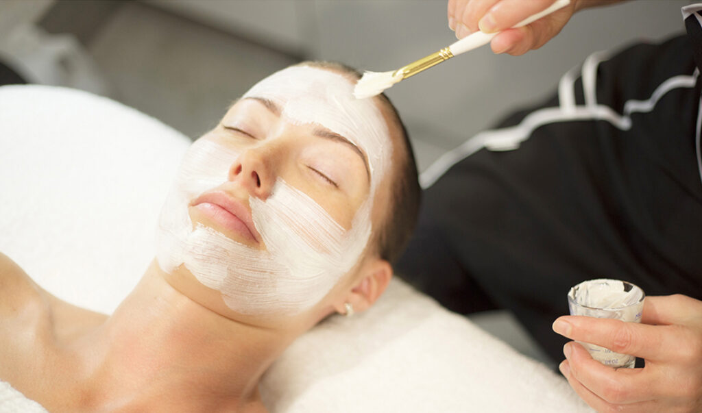 Este facial promete aportar más firmeza y luminosidad a las pieles maduras featured image