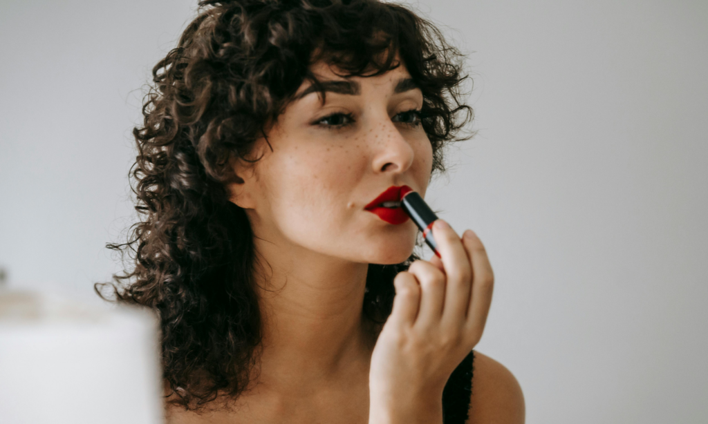 Los tonos de labiales más hot del 2025 que querrás llevar ya featured image