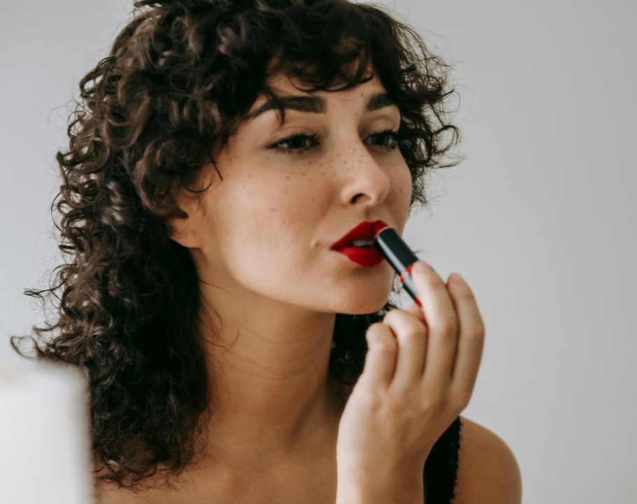labiales de moda en el 2025, labiales