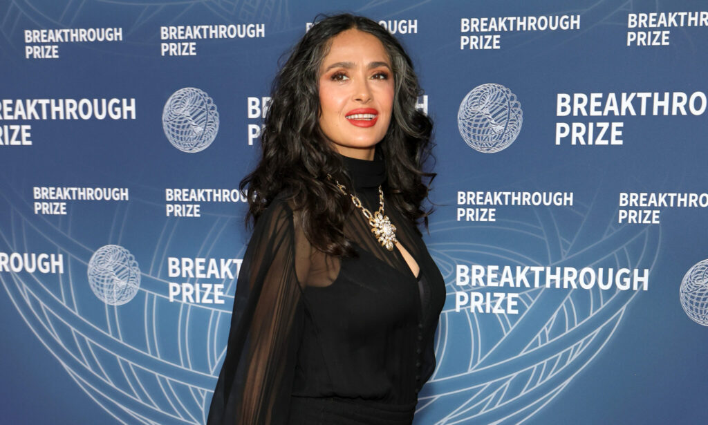 Así conserva Salma Hayek su belleza con el paso del tiempo featured image