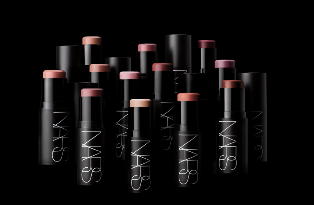 El icónico stick multiuso de Nars está de vuelta con más pigmento y versatilidad featured image