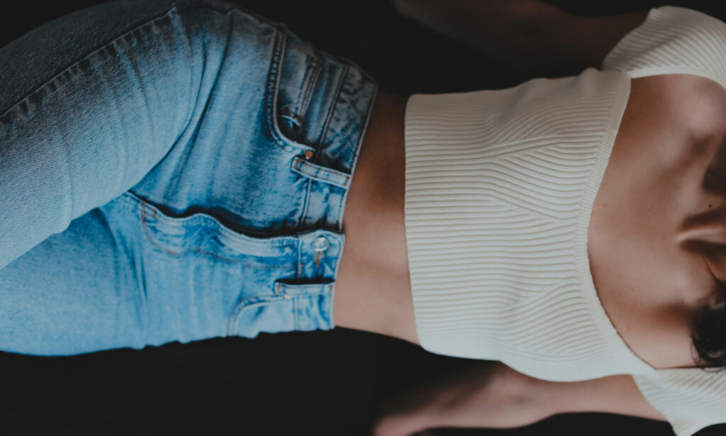 Después de tener un bebé, recuperé la fuerza de mi abdomen sin hacer ni un solo ejercicio abdominal featured image