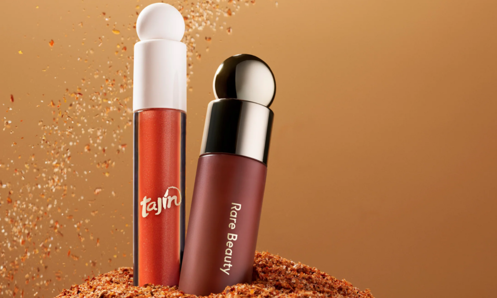 Rare Beauty x Tajín: El lanzamiento más inesperado y ‘picoso’ de la temporada featured image