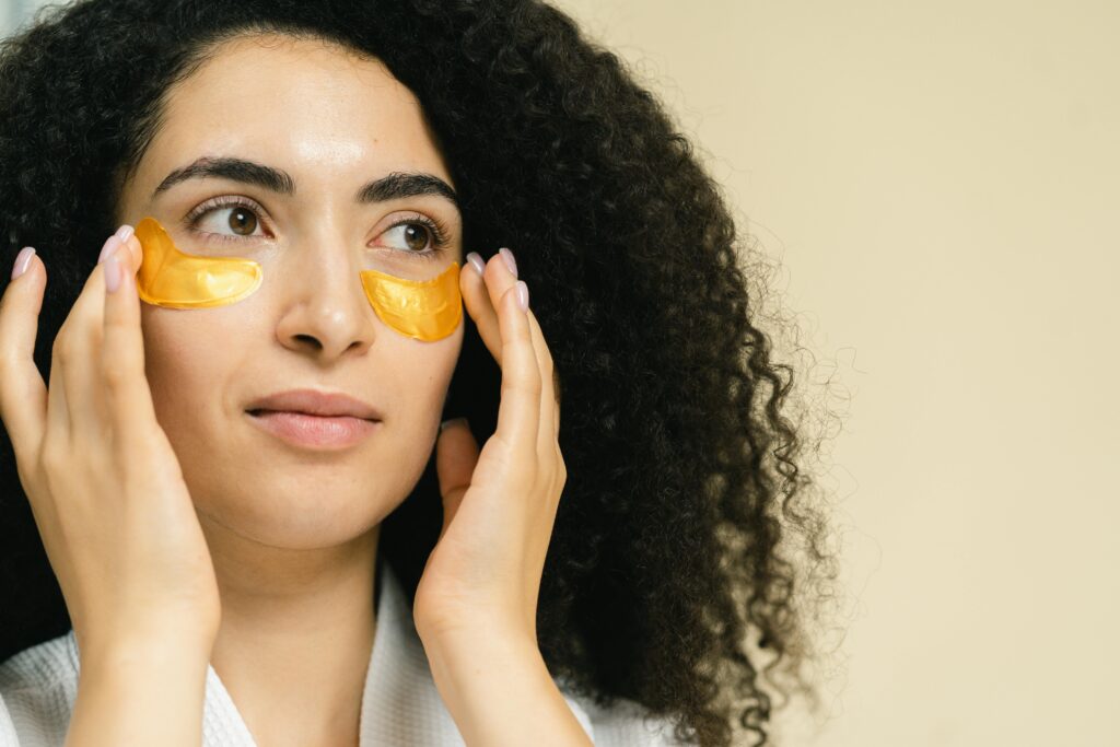 Los mejores parches para ojos: La solución rápida y efectiva para bolsas, ojeras y arrugas featured image